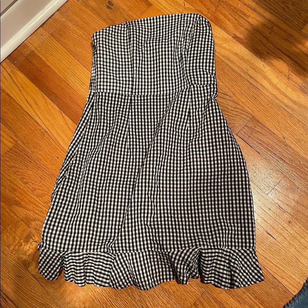 LF checkered strapless dress.
